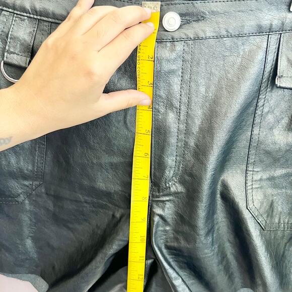 Black Pleather Buckle Shorts, Y2K, Edgy, Grunge, Biker, Punk, Clubwear, Large - Picture 4 of 5